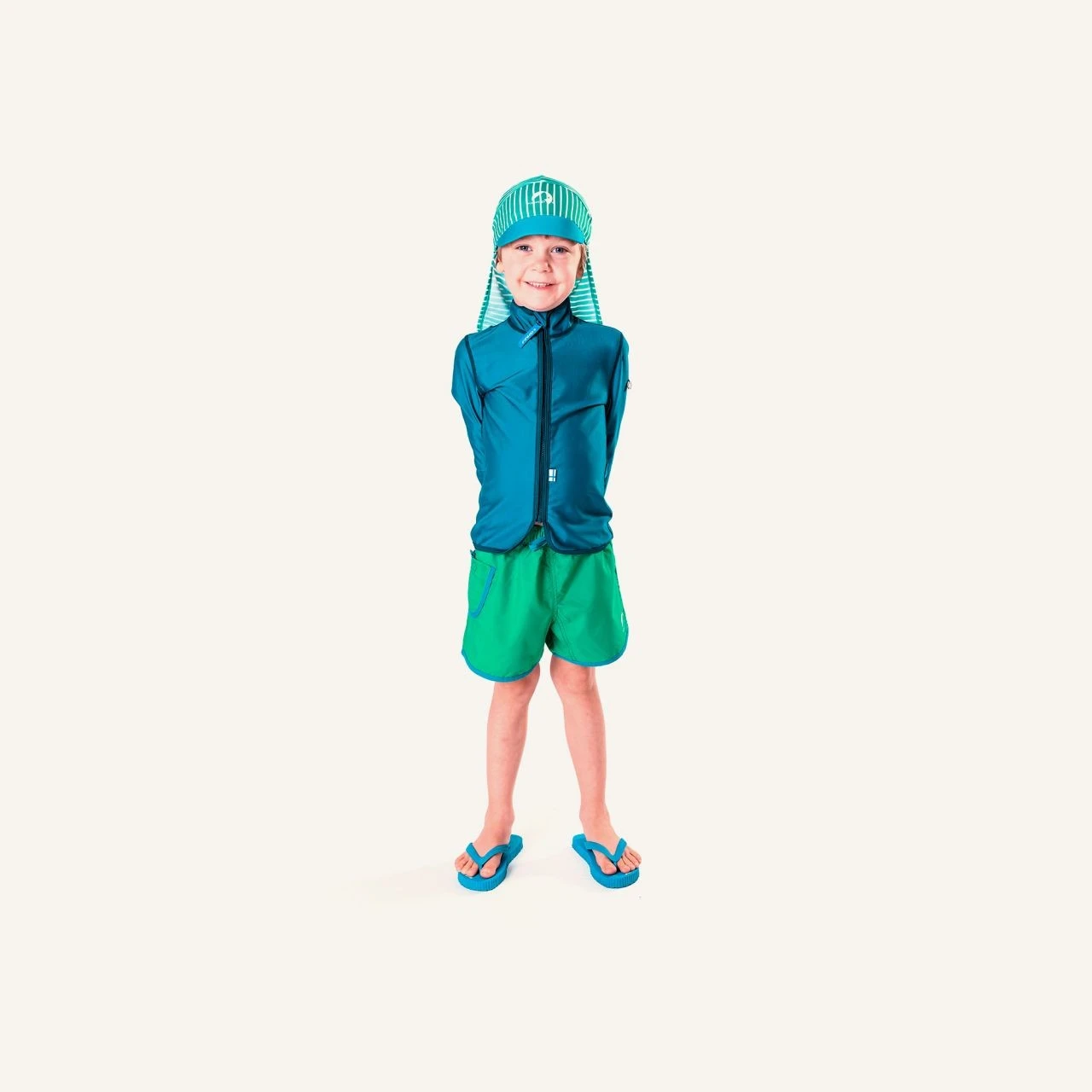 Finkid FAKIIRI BEACH Badehut Raspberry/offwhite Mit Nacken Und UV Schutz 2 Finkid FAKIIRI BEACH Badehut Raspberry/offwhite Mit Nacken Und UV Schutz – Bild 2