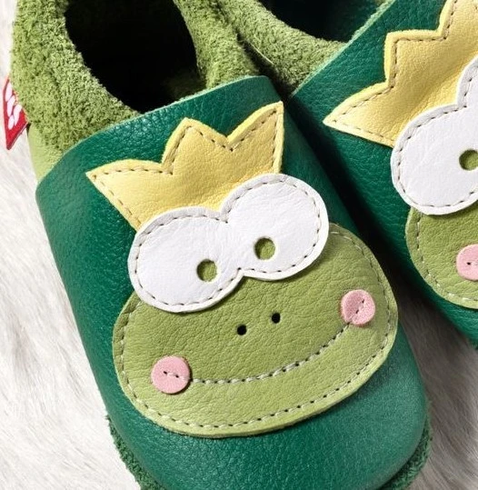 Pololo Hausschuhe Frosch Grün 2 Pololo Hausschuhe Frosch Grün – Bild 2